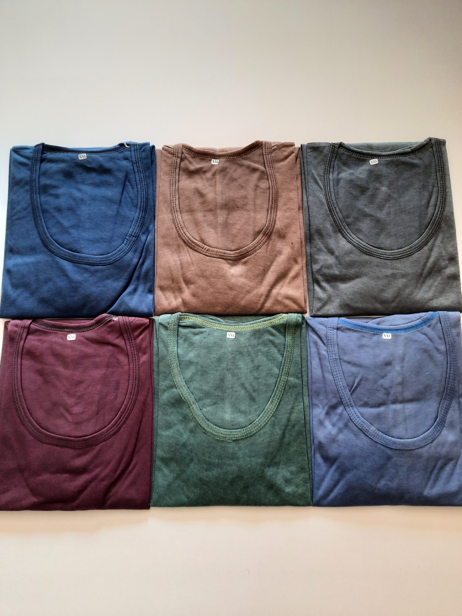 زیرپوش آستیندار نخی نازک رنگی – راحتی و سبکی برای استفاده روزمره 2 زیرپوش آستیندار نخی نازک رنگی – راحتی و سبکی برای استفاده روزمره - Image 2