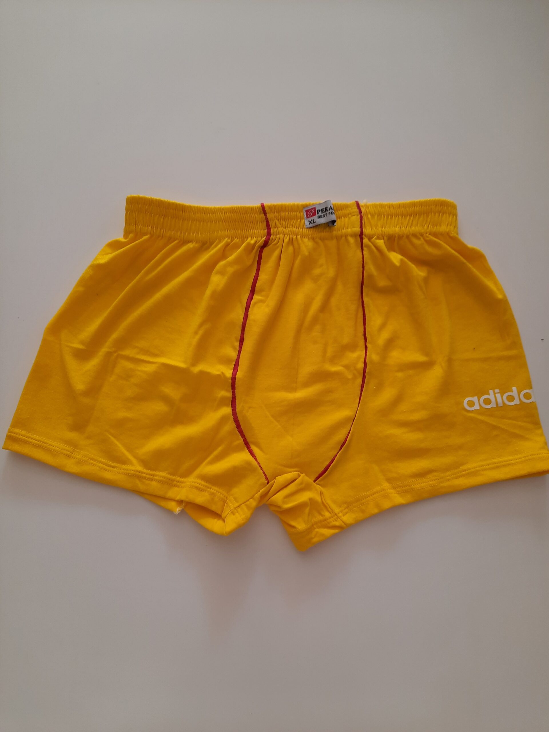 شورت نیمپا رنگی نخی مردانه پرنس (Perans) – راحتی، سبکی و تنوع رنگی 3 شورت نیمپا رنگی نخی مردانه پرنس (Perans) – راحتی، سبکی و تنوع رنگی