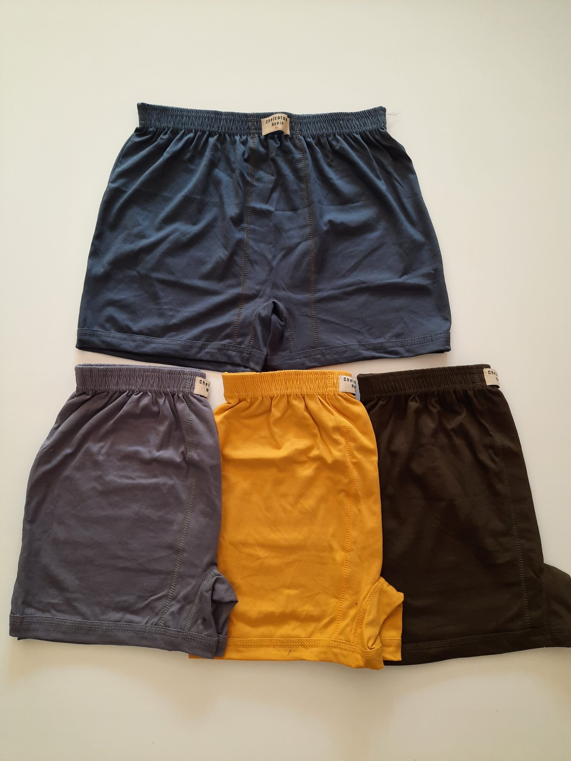 شورت پادار مردانه نخی چهلستون – راحتی، کیفیت و آزادی حرکت 1 شورت پادار مردانه نخی چهلستون – راحتی، کیفیت و آزادی حرکت