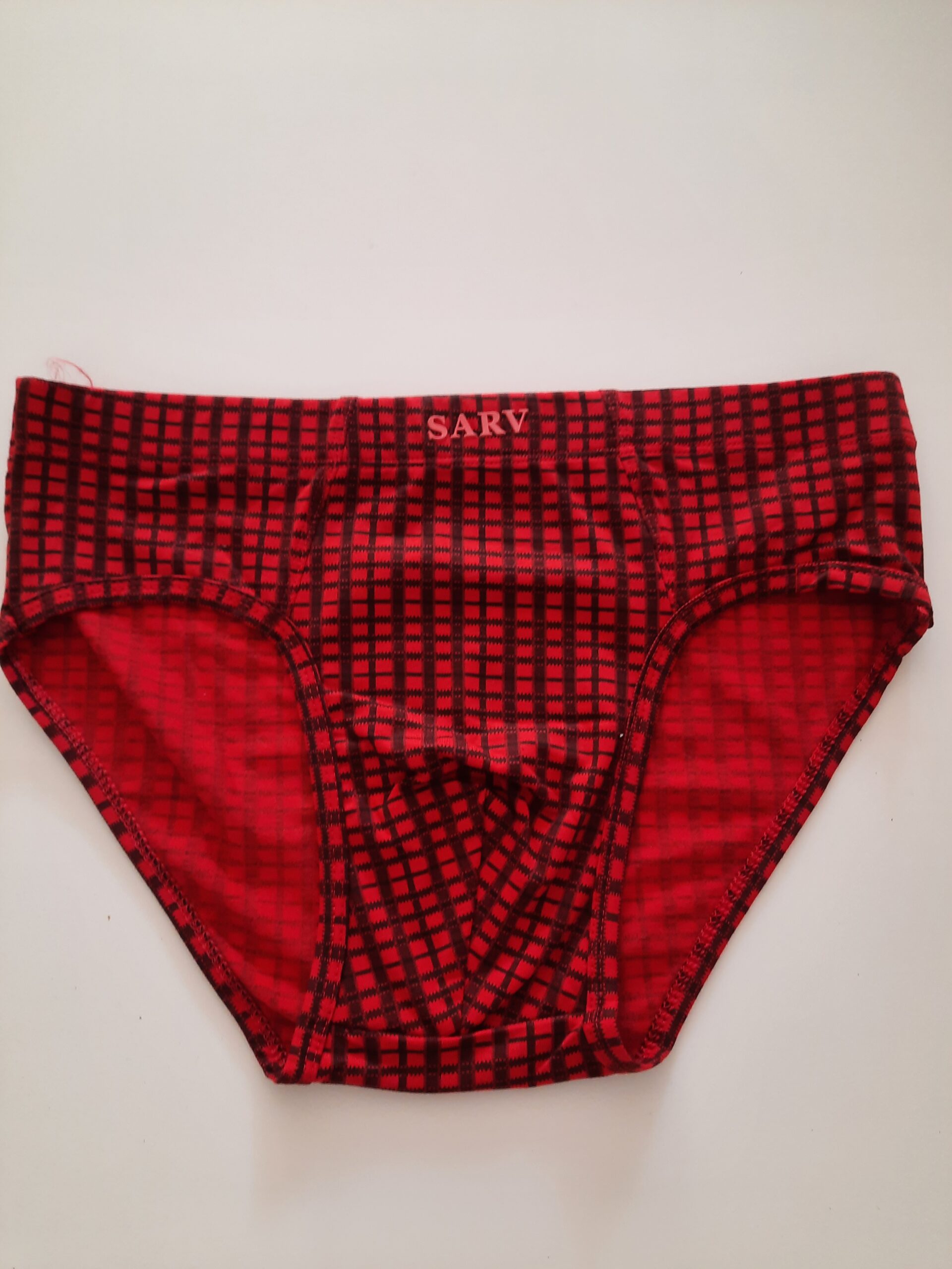 شورت نخی اسلیپ مدل چهارخونه رنگی – راحتی، استایل و تنفسپذیری در یک محصول 2 شورت نخی اسلیپ مدل چهارخونه رنگی – راحتی، استایل و تنفسپذیری در یک محصول