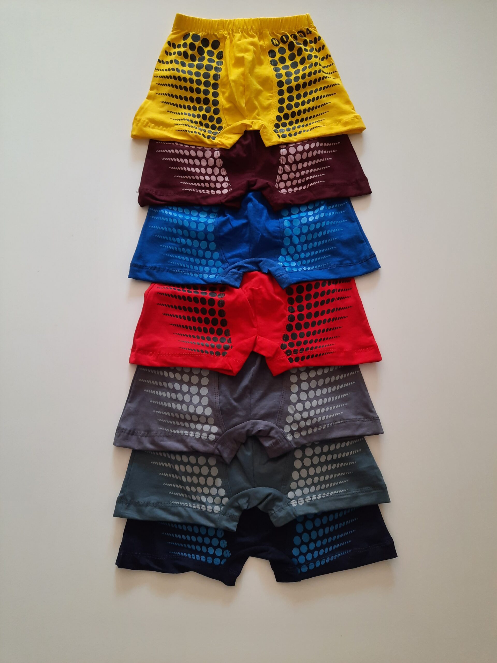 شورت پادار پسرانه نخی – راحتی و تنفسپذیری در کنار طراحی استاندارد 1 شورت پادار پسرانه نخی – راحتی و تنفسپذیری در کنار طراحی استاندارد