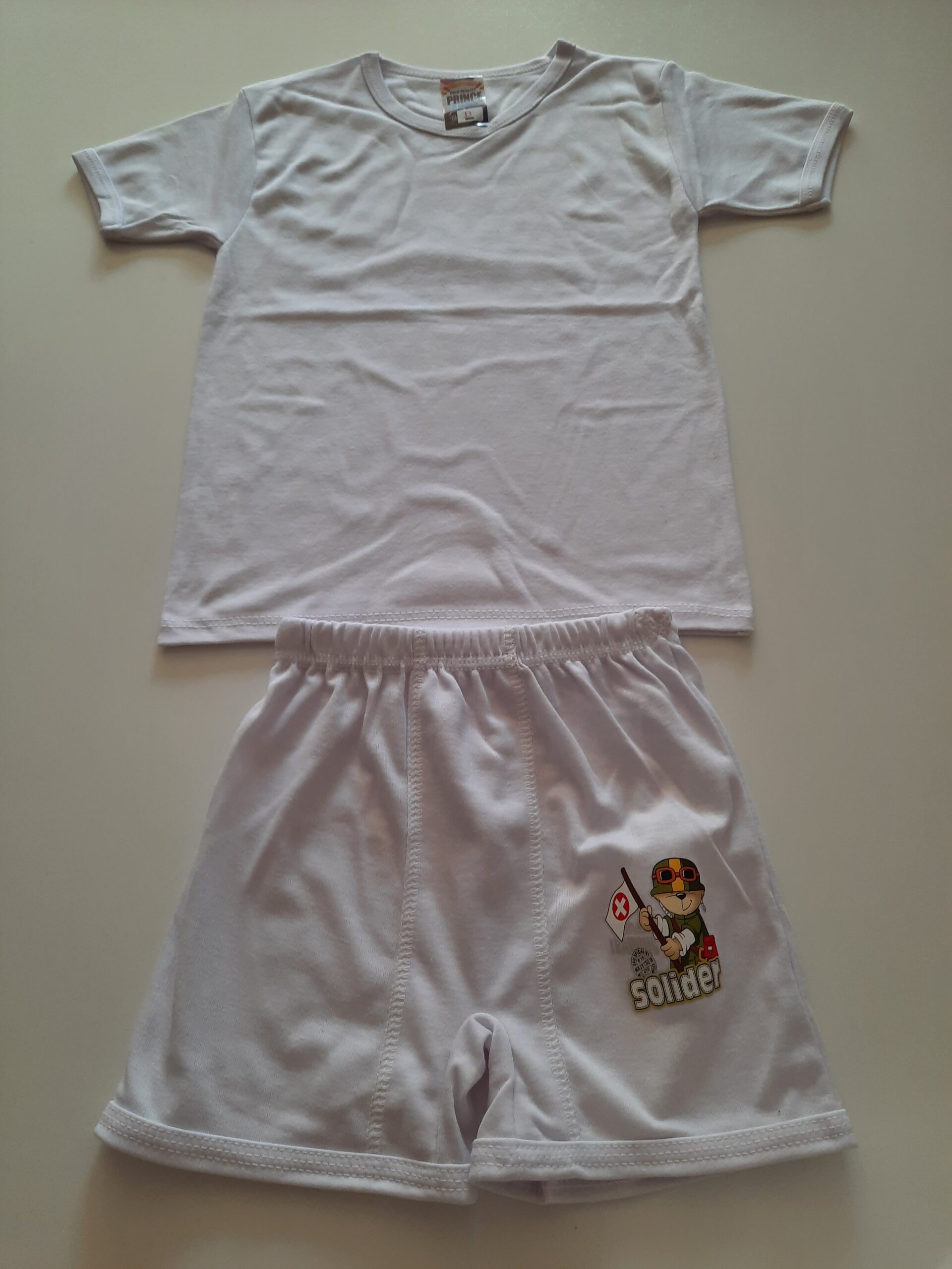 ست زیرپوش و شورت پسرانه نخی – تنفسپذیر و ضد حساسیت 1 ست زیرپوش و شورت پسرانه نخی – تنفسپذیر و ضد حساسیت